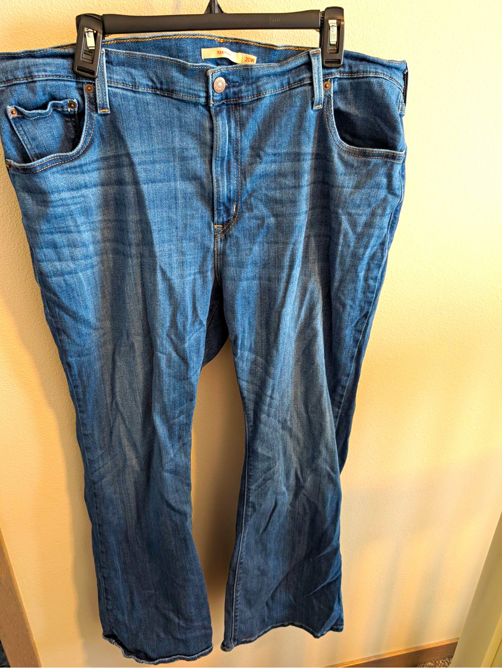 Levis 726 Flare Women's 20W Blue Denim Flared Jeans Solid 5-Pocket Zip Button